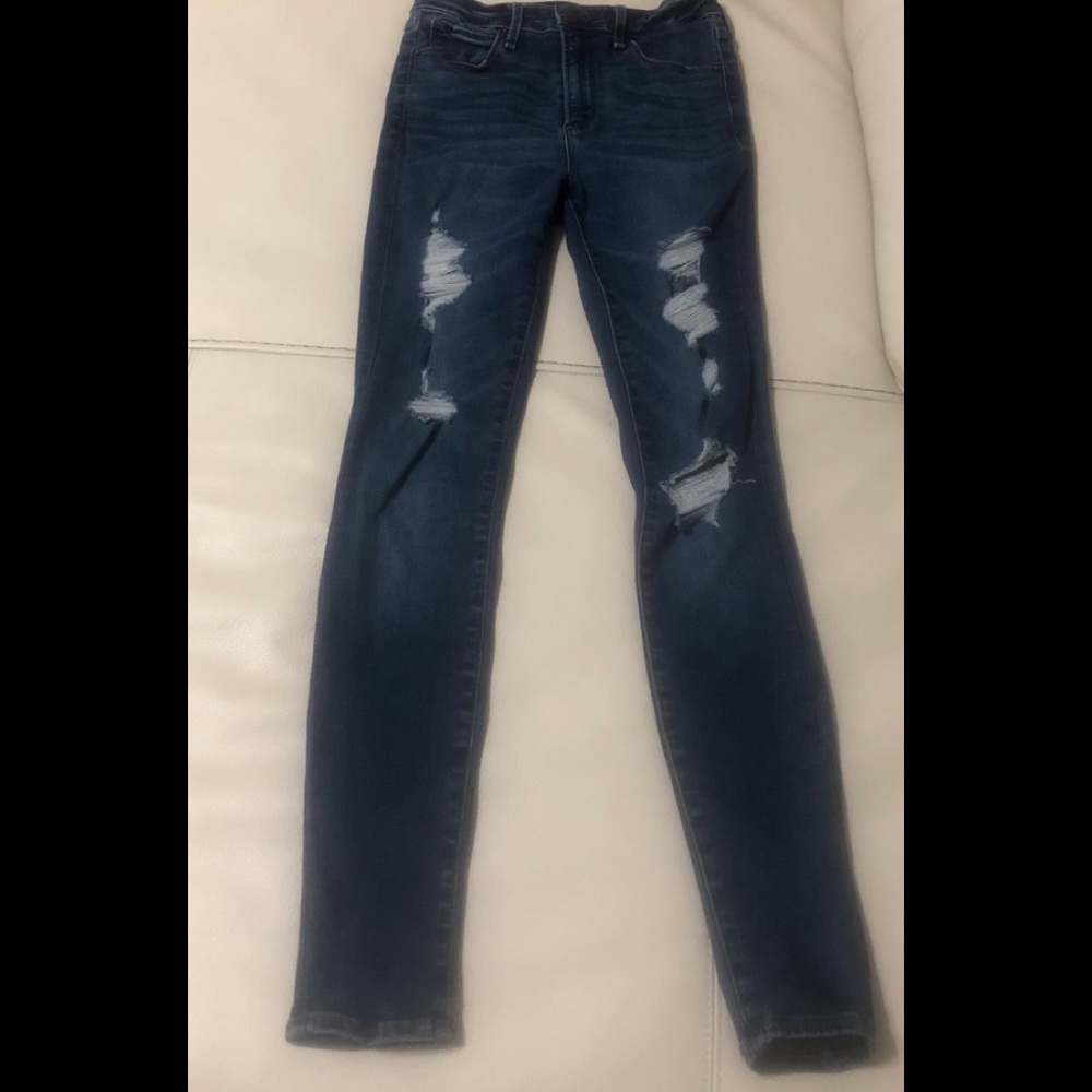 Abercrombie & Fitch RIPPED HIGH RISE SKINNY JEANS - Picture 6 of 8